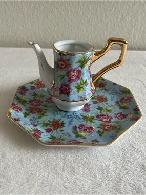 Formalities Floral Creamer and Saucer Set - Blue with Gold Trim